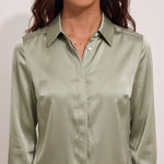Blouse, close-up of the upper body