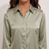 Blouse, close-up of the upper body