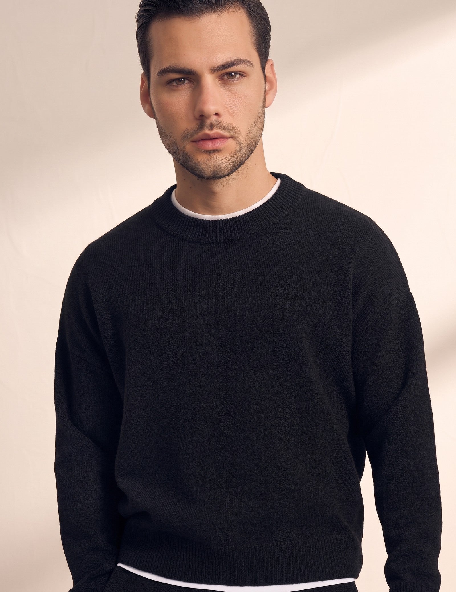 Crewneck Sweater, close-up of the upper body