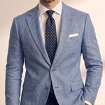 Deluxe Blazer, close-up of the upper body