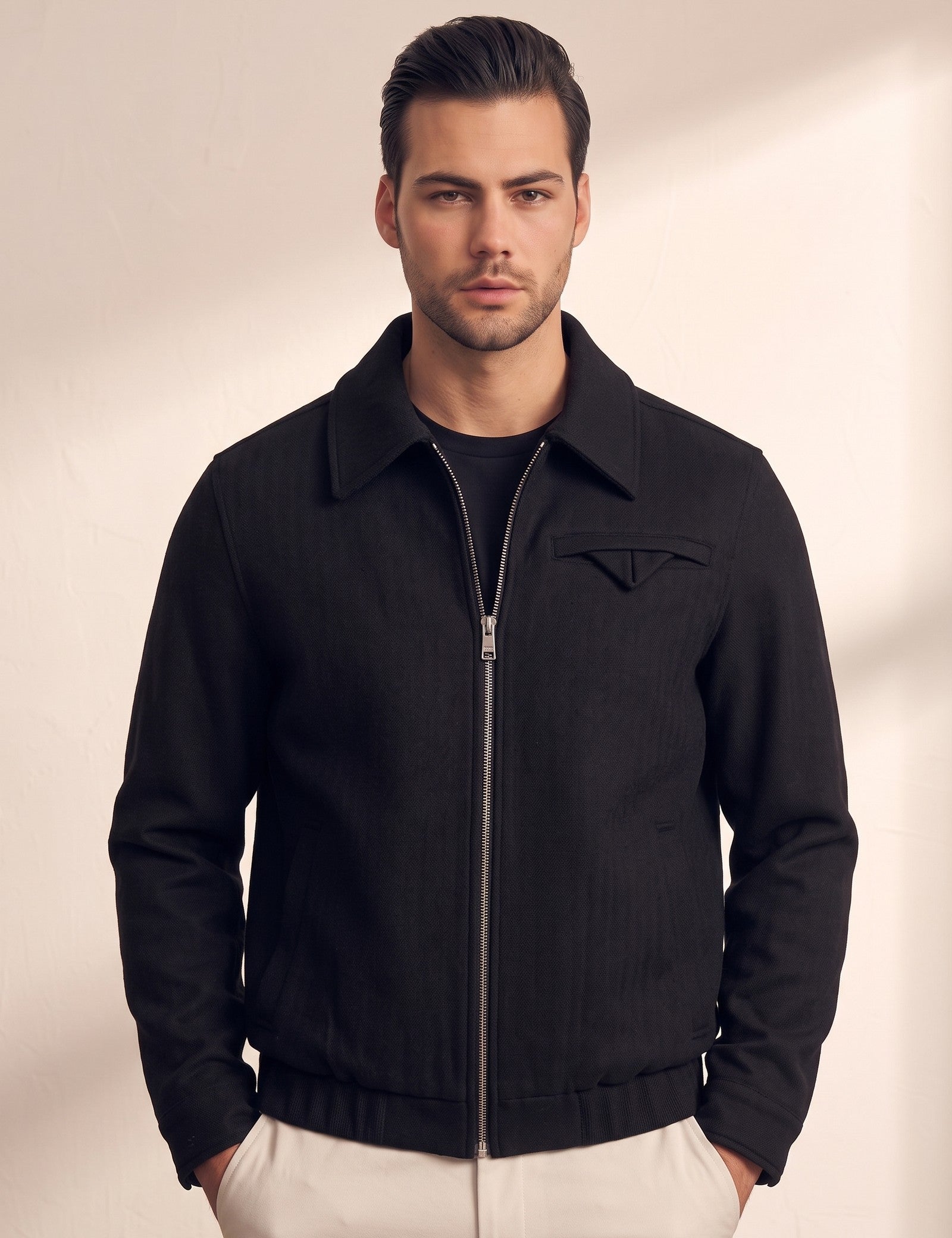 Harrington Jacket, close-up of the upper body