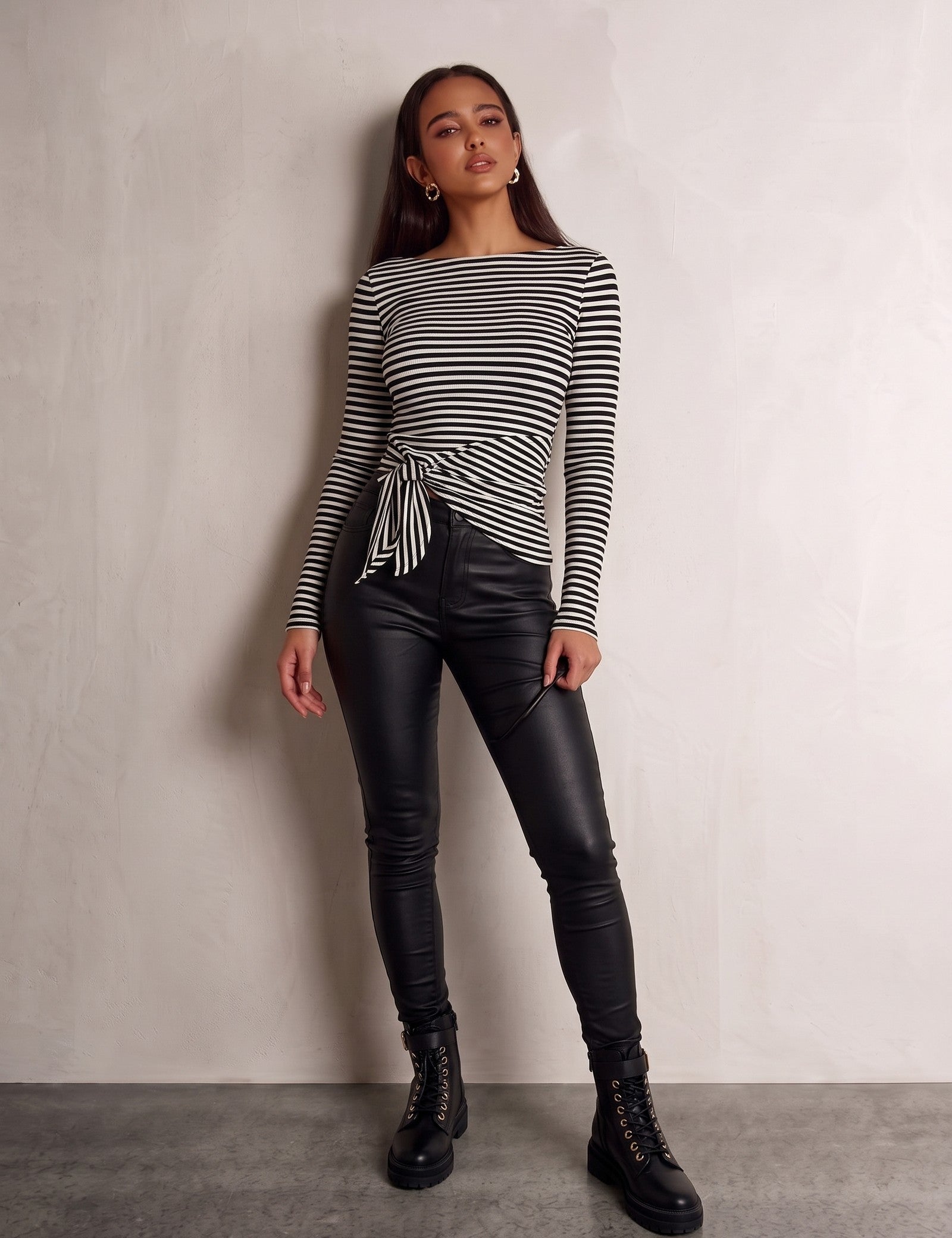 Jeans, front view, full length