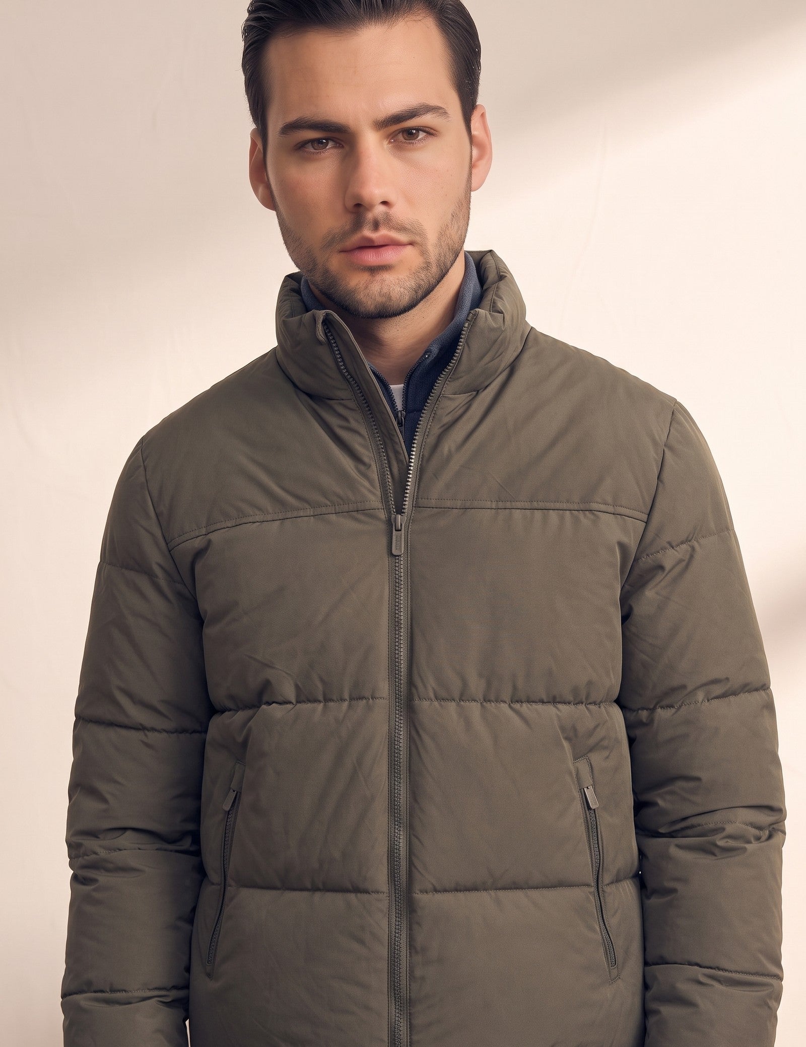 Padded Jacket, close-up of the upper body