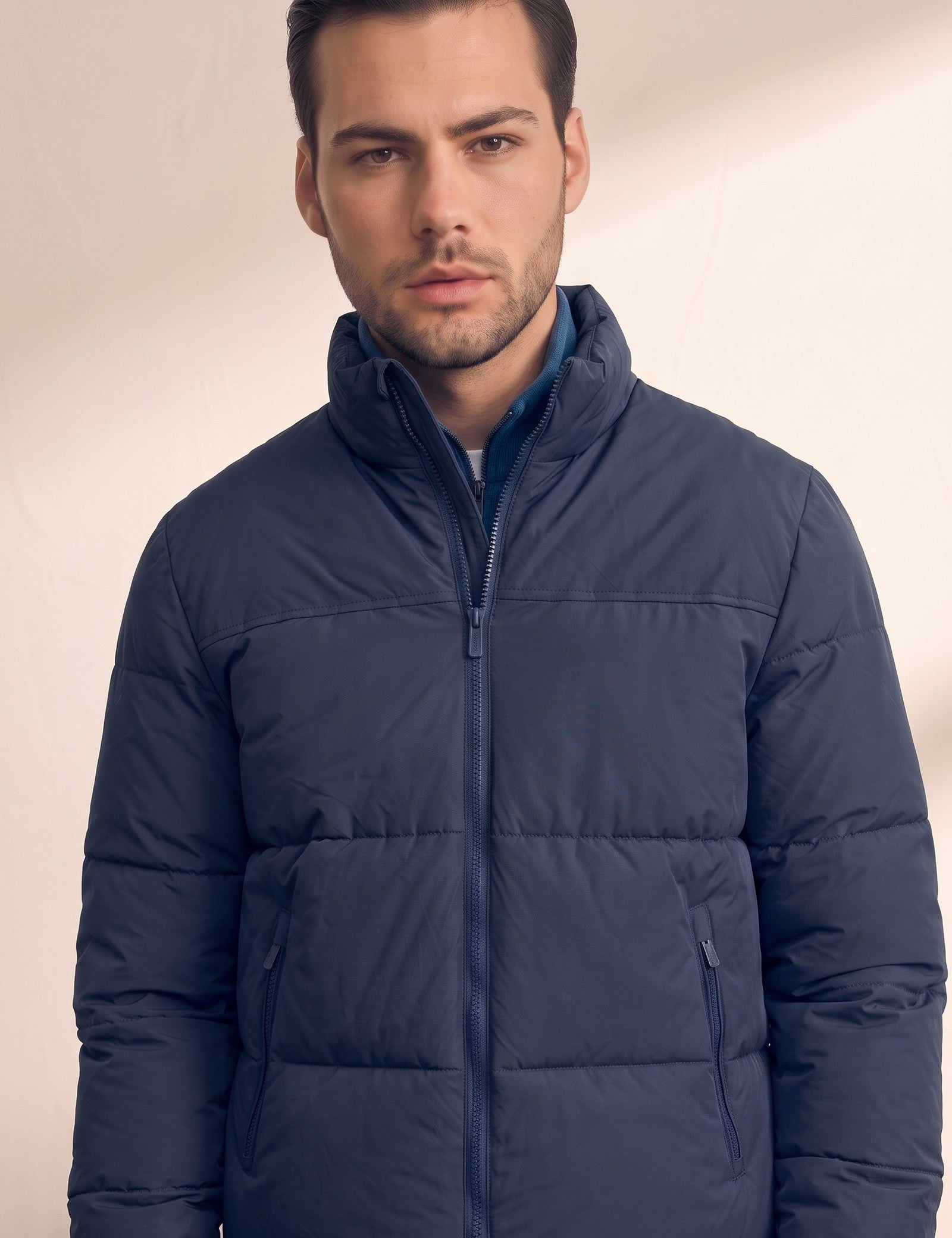Padded Jacket, close-up of the upper body
