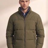 Padded Jacket, close-up of the upper body