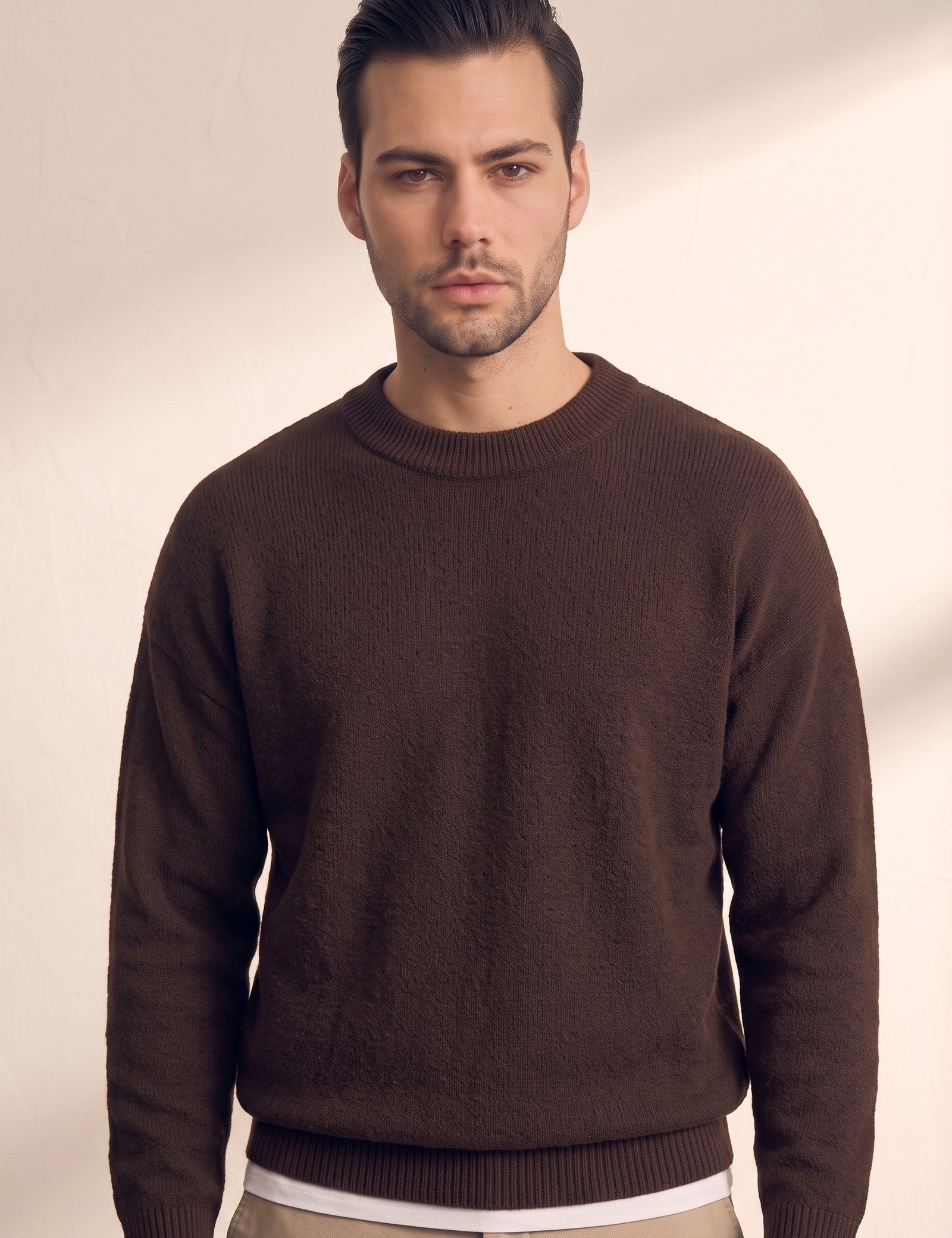 Men's Crew Neck Jumper, close-up of the upper body