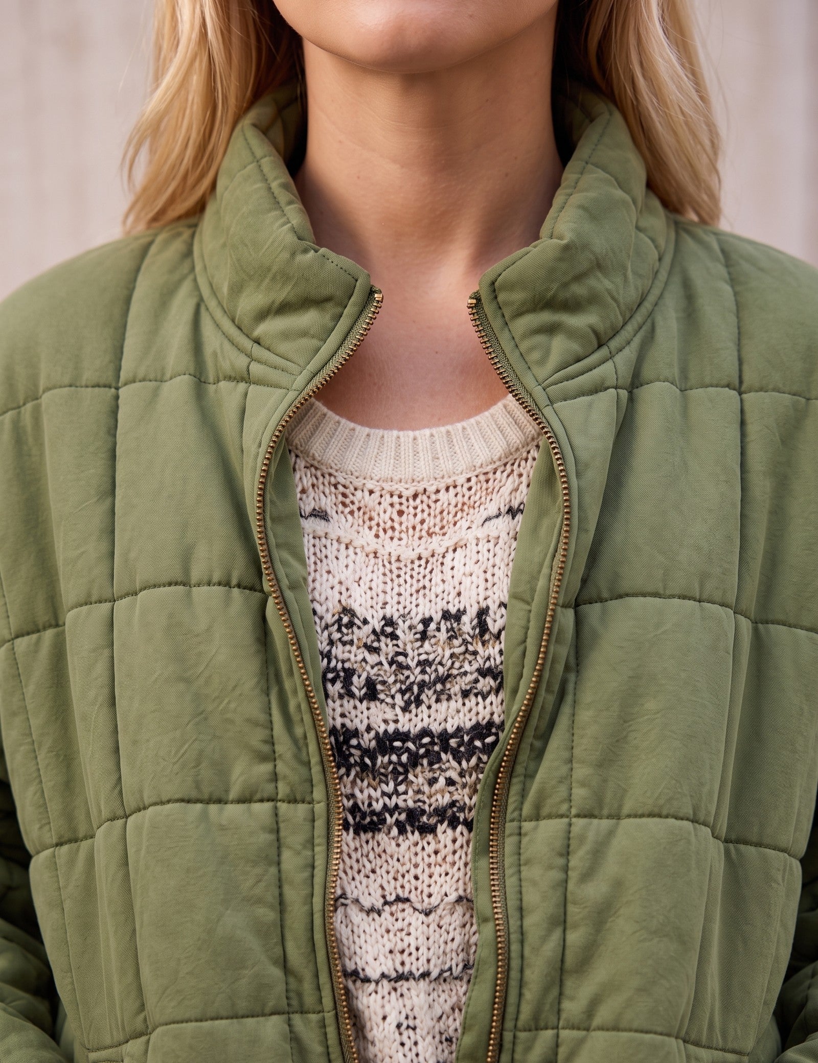 Women's Green Relaxed Fit Quilted Jacket with Pockets, close-up of the upper body.