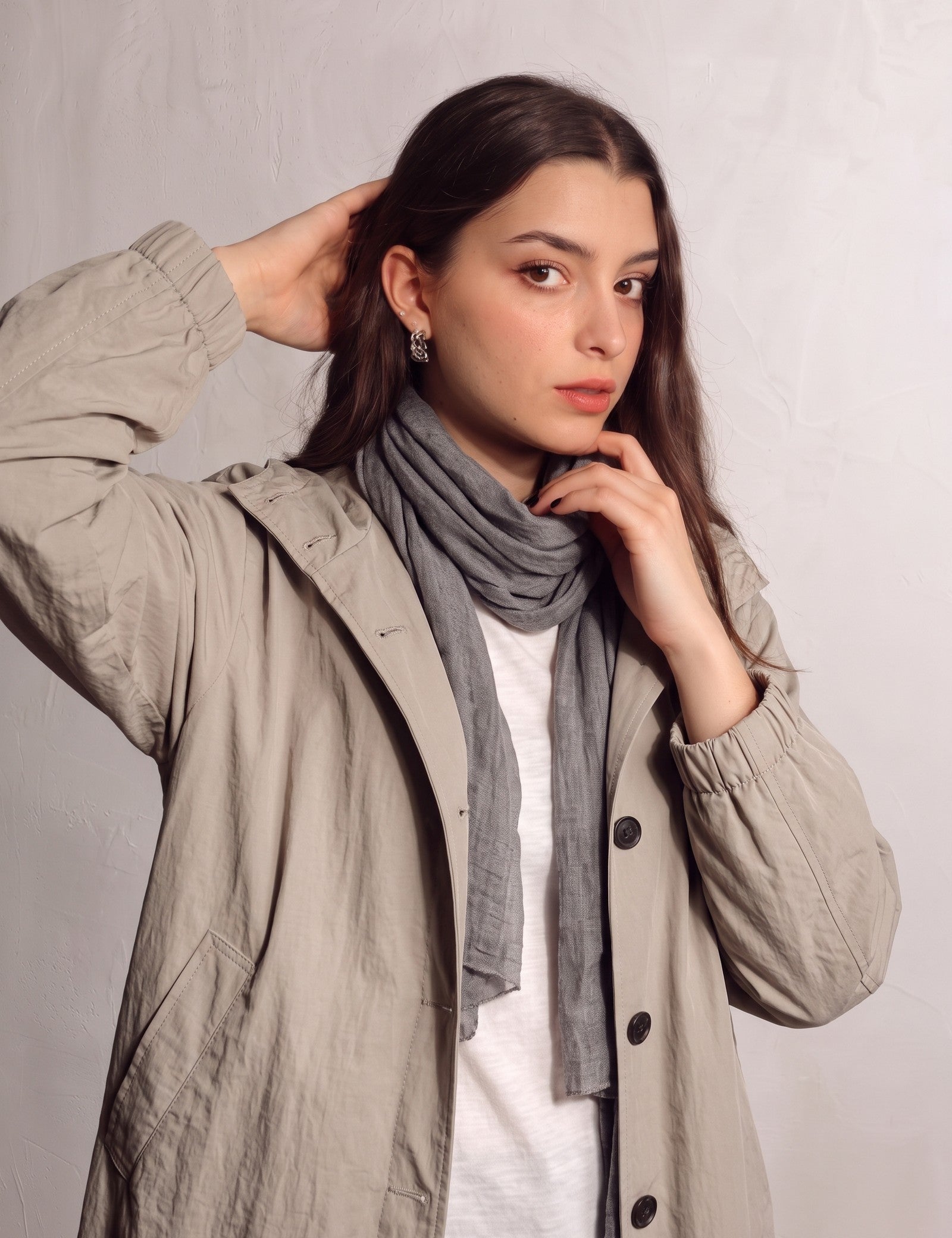 Women's Hooded Mid-Length Trench Coat, close-up of the upper body