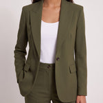 Women's Suit Set, close-up of the upper body