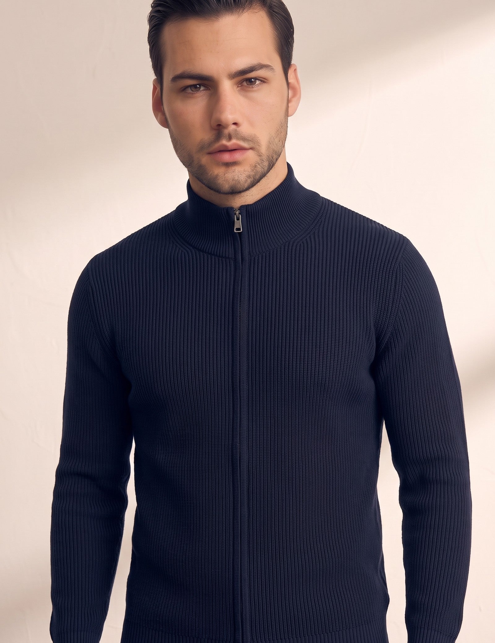 Zip-Up Cardigan, close-up of the upper body