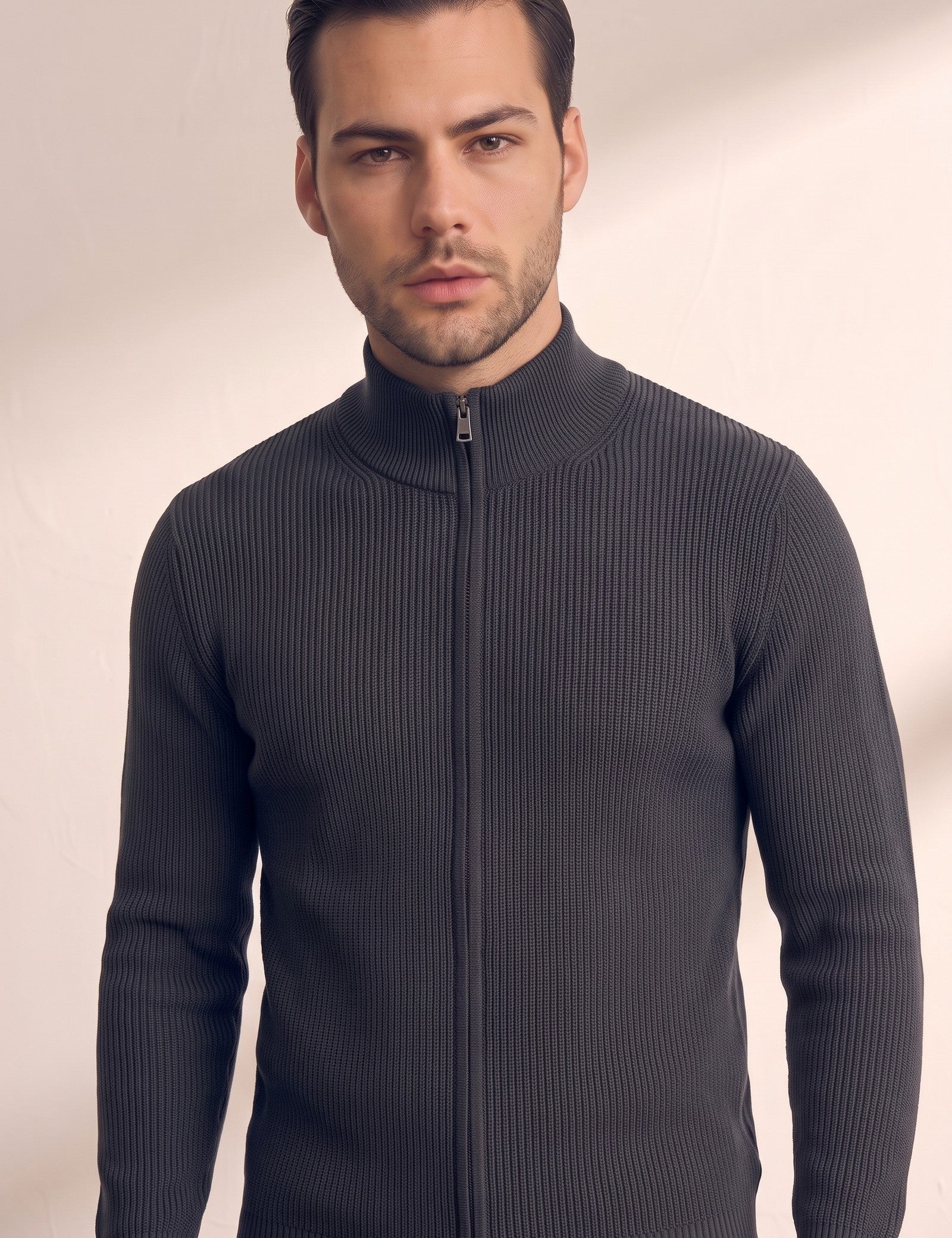 Zip-Up Cardigan, close-up of the upper body